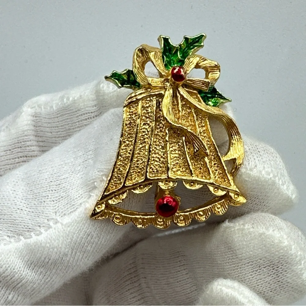 Vintage Christmas‎ Bell Brooch Enamel Jewelry Gerrys #643
